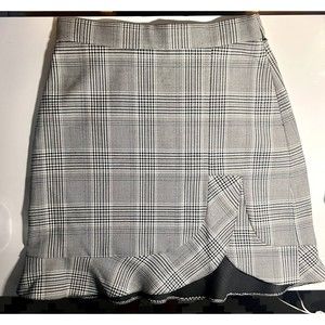 ZARA Plaid Mini Shirt Ruffle Detail XS 0/2 Black and Grey High Waist